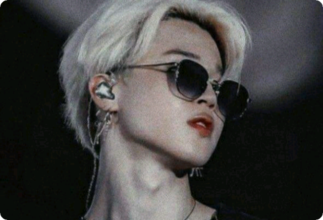 지켜주고싶은 꽃 한송이거든 ㅎ thumbnail