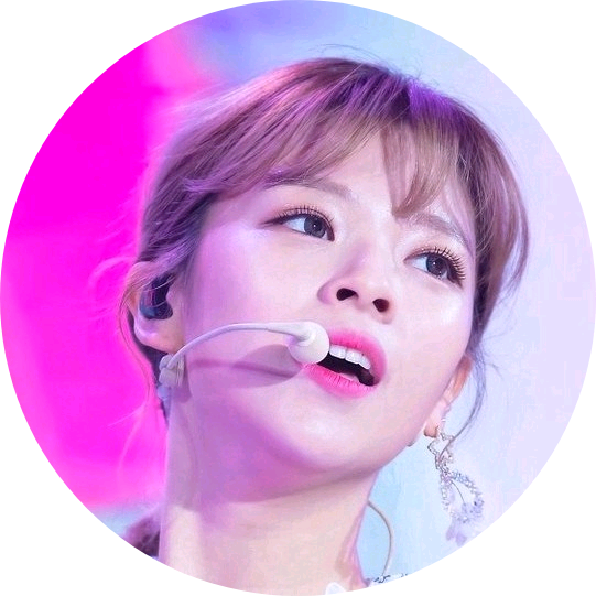 정연(반장) image