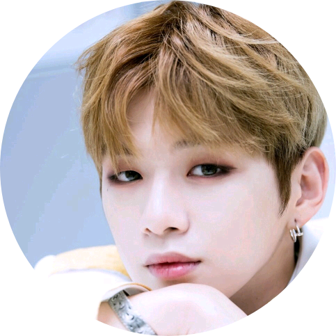 강다니엘(여주짝) image