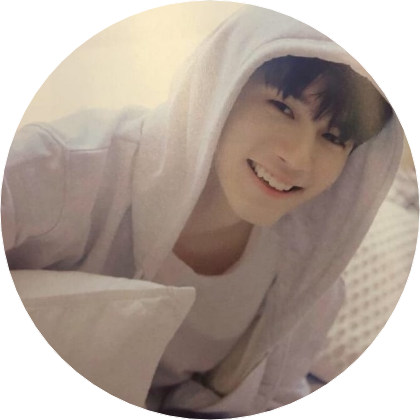 옹성우 image