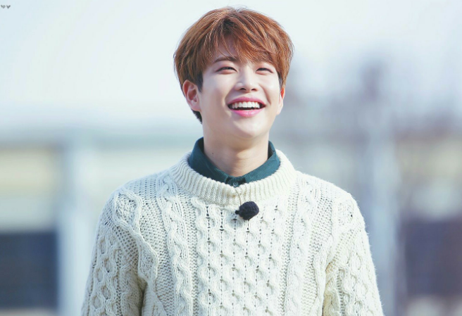 负担笑声 thumbnail