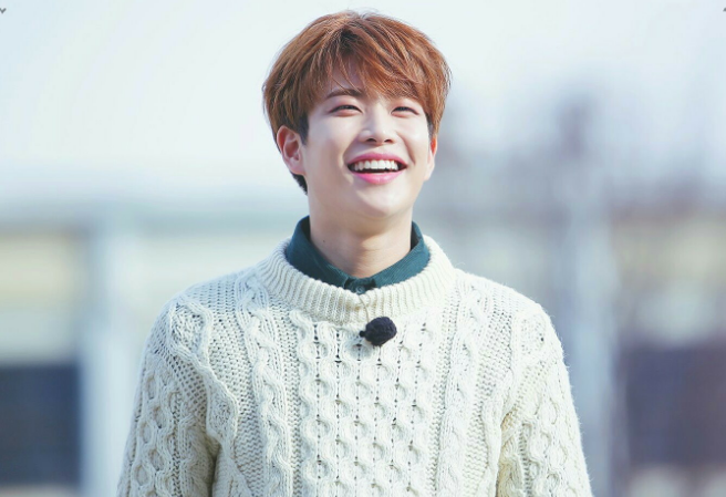 负担笑声 thumbnail