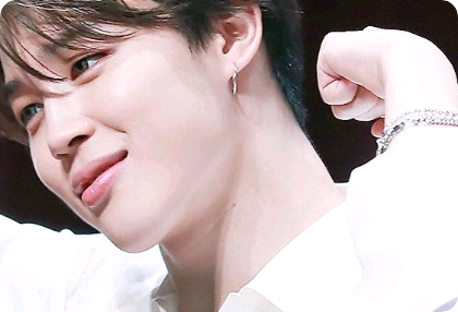 笑臉更美。 thumbnail