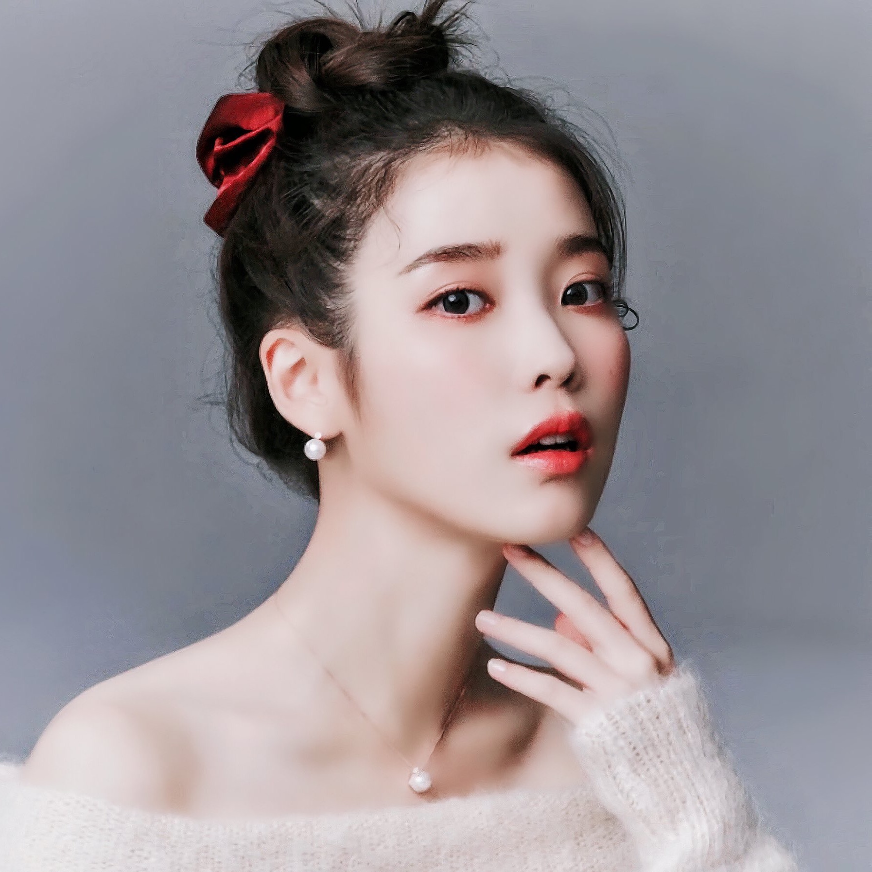 아이유 image