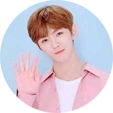 용희 객실손님 image