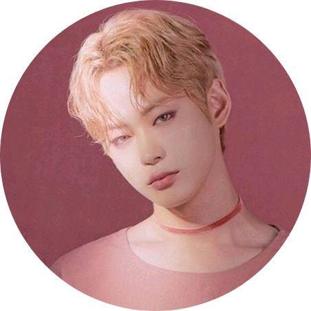 이세진 객실손님 image