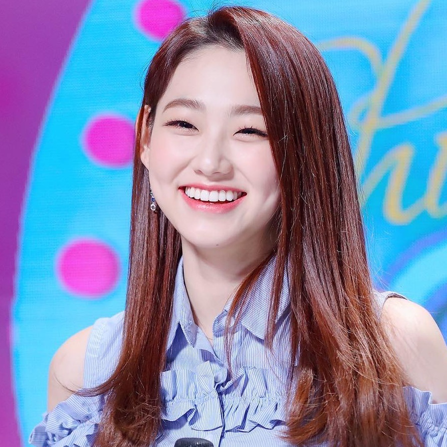 미나 객실안내원 image