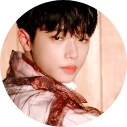 작가 image
