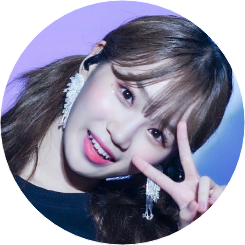 김채원 image