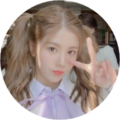 권은비 image