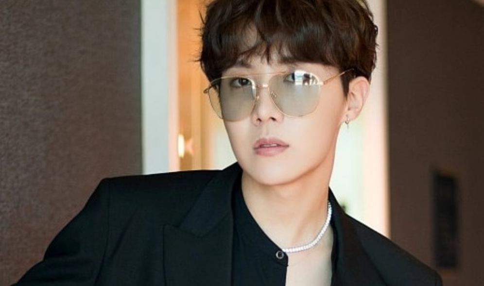 從今天起，我就是這家機構的老闆。 thumbnail