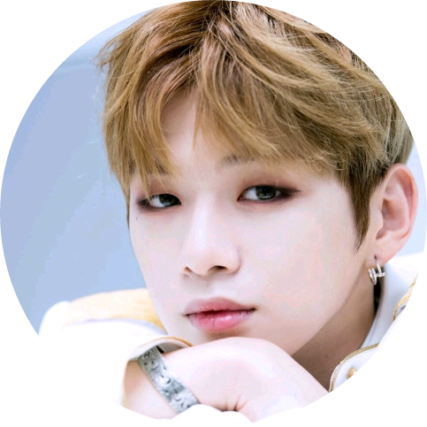 강다니엘(22) image