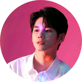 옹성우 image
