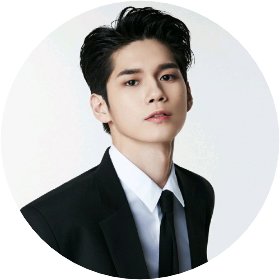 옹성우 image