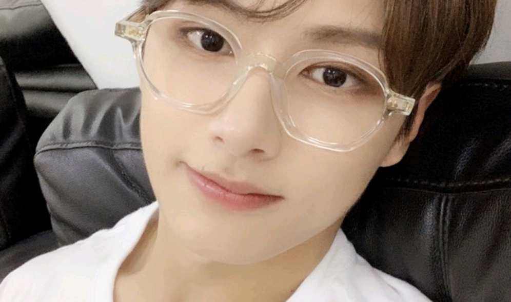 我是 Seventeen 的 Jun，這是我的親兄弟姊妹 thumbnail