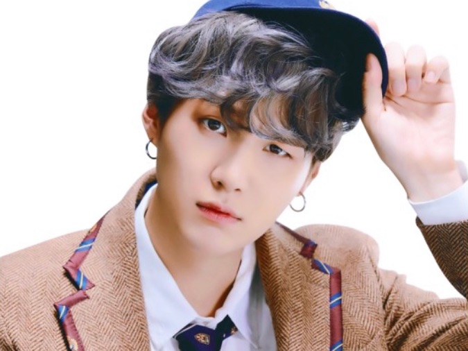 They are siblings, but not family. thumbnail image