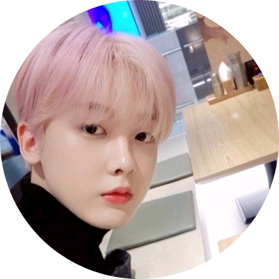 윤산하(23살 image