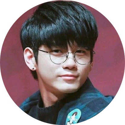 옹성우 image