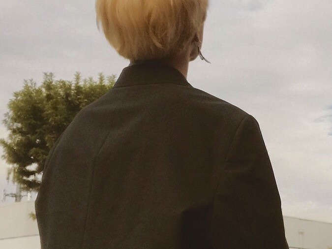 죽었던 전남친이 살아돌아왔다 thumbnail