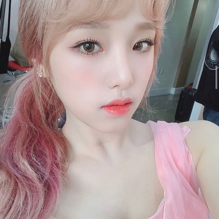 최예나 image