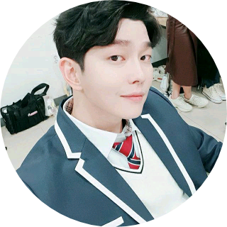 윤균상 image