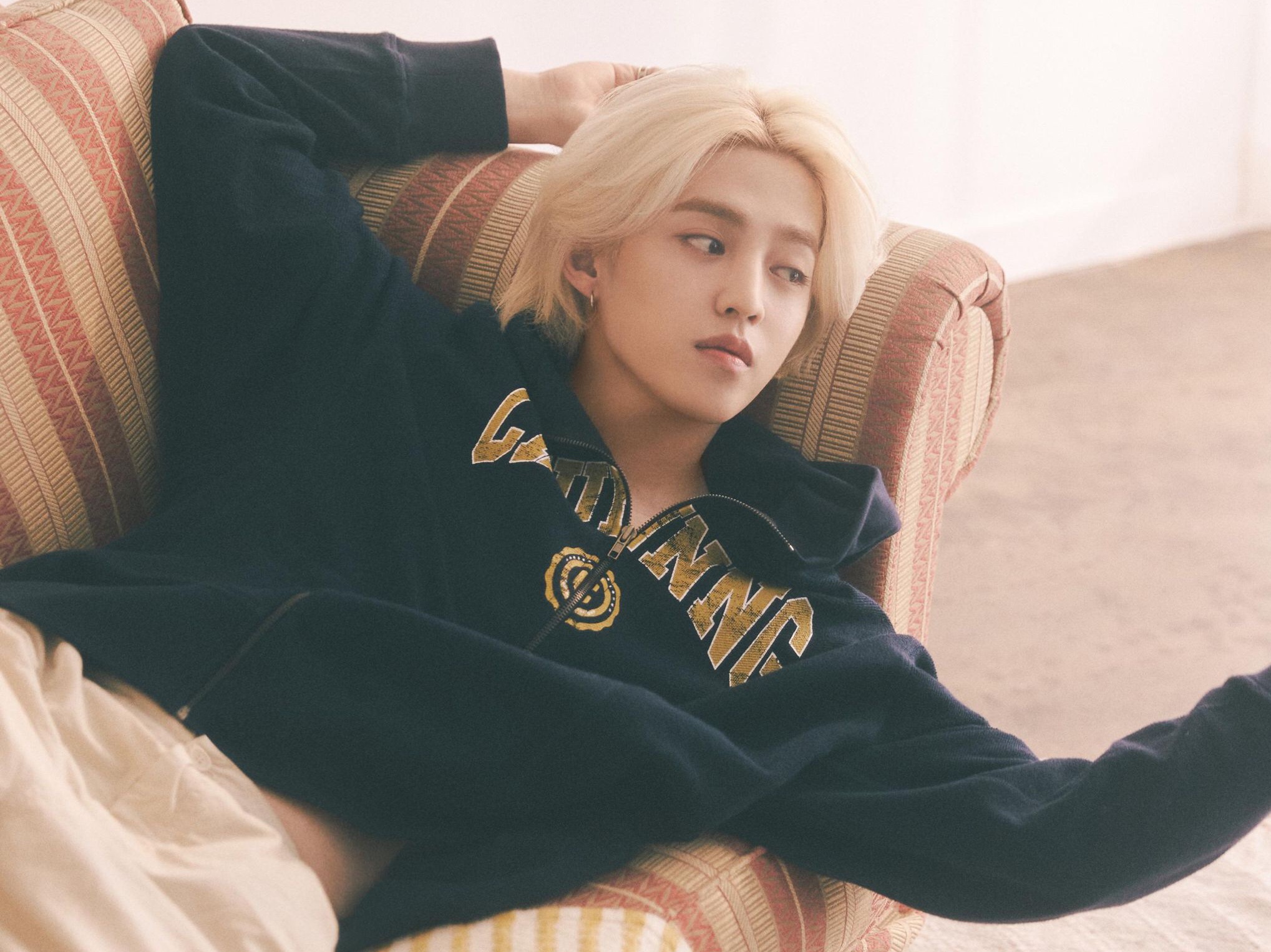 [ TALK ] 너에게 사랑을 thumbnail