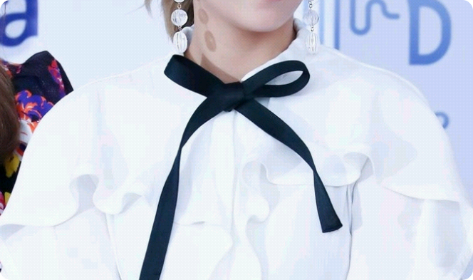 제우스의 딸,아프로디테 thumbnail