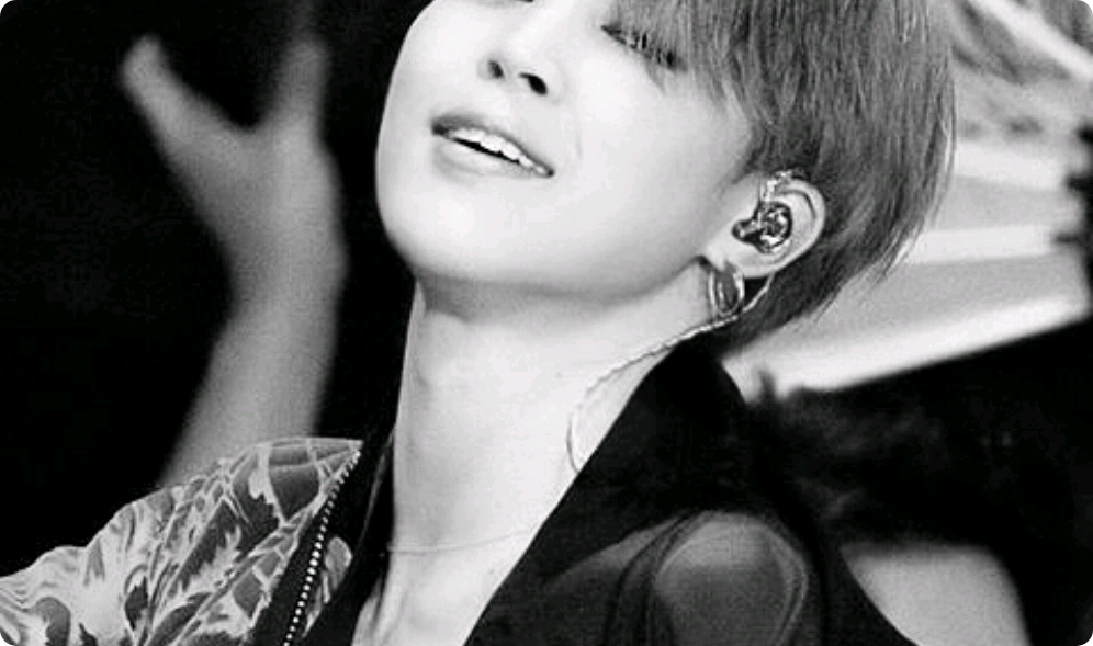 月来の告白は男がすることです。 thumbnail