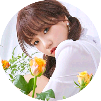 조유리 image
