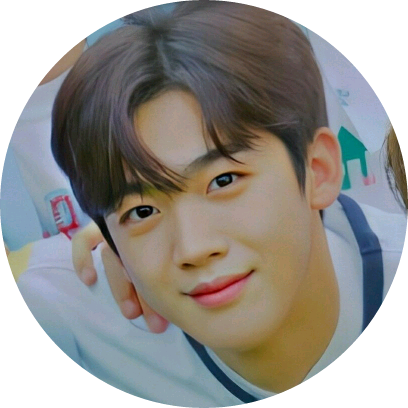 김요한 image