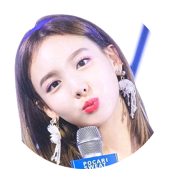 나현 image