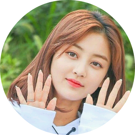 박여우 image
