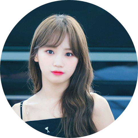 김채원 image
