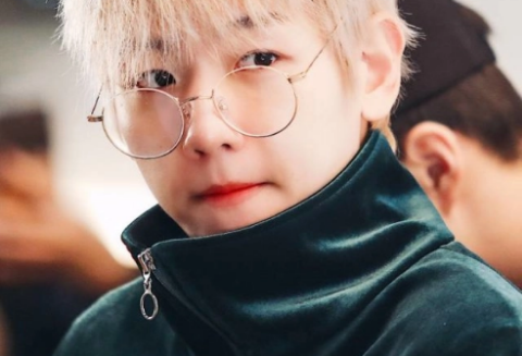변백현 thumbnail