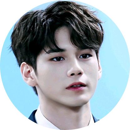 옹성우 image