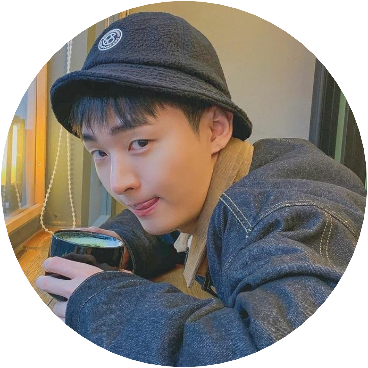 윤지성(반장 image