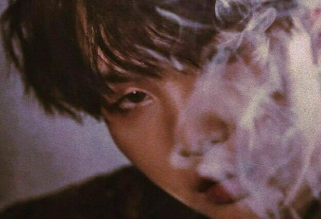 Min Yoongi, vampir berusia seribu tahun thumbnail