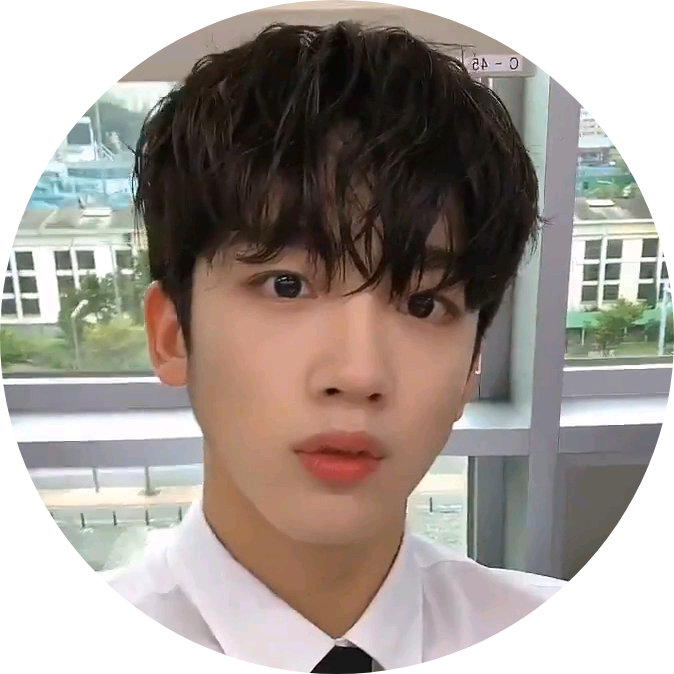 김요한(29) image