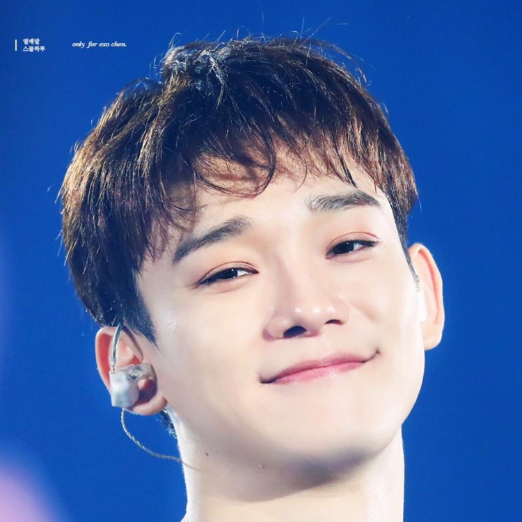 Fanfiksi EXO Chen thumbnail
