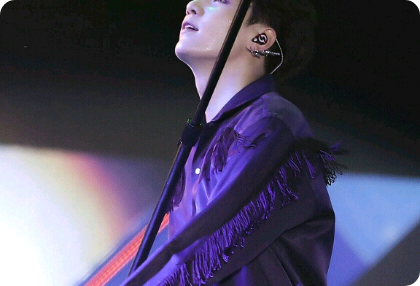 那个欺负我的人拍了我的照片……？ thumbnail