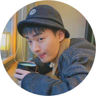 윤지성 image