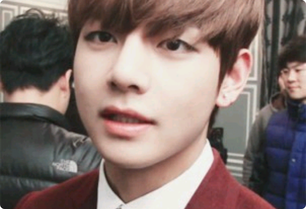 金泰亨，22岁，是年纪最大的高中生 thumbnail