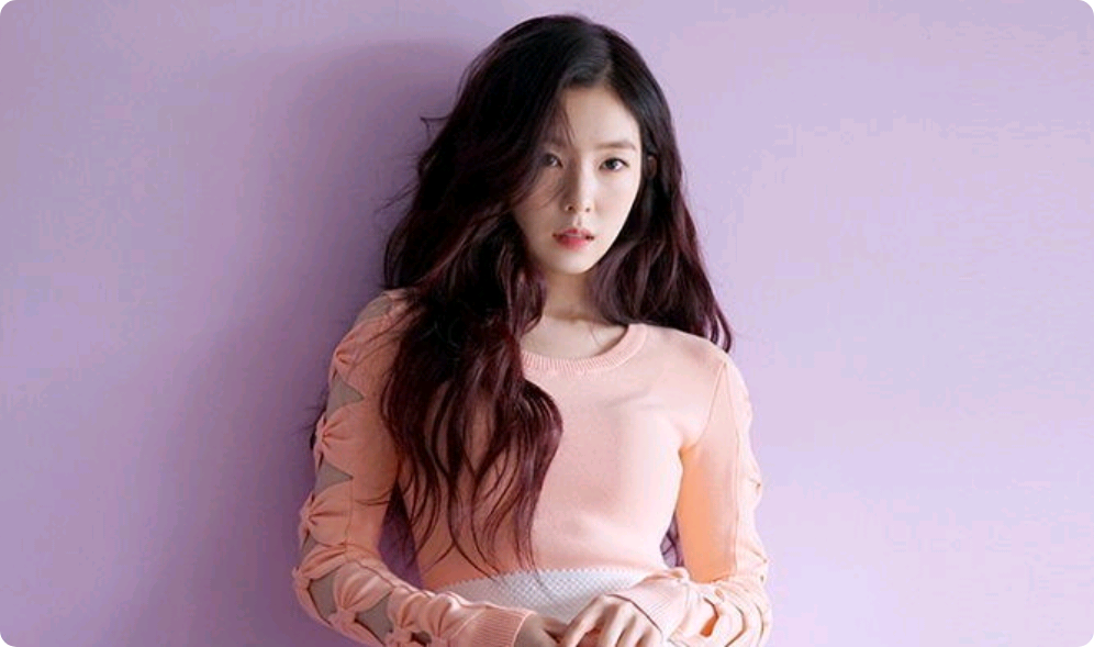 Mỗi người đều đeo khẩu trang, mỗi người đều gặp nhau. thumbnail