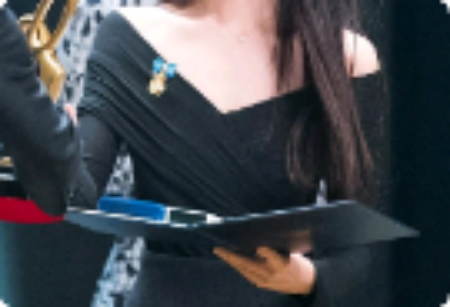 Sebuah keluarga dengan alasan thumbnail