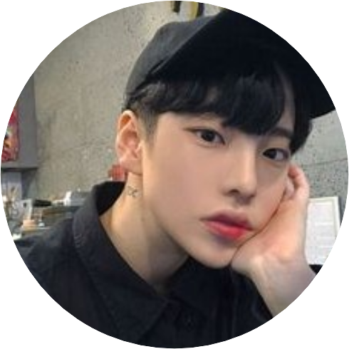 최 정 훈  . image