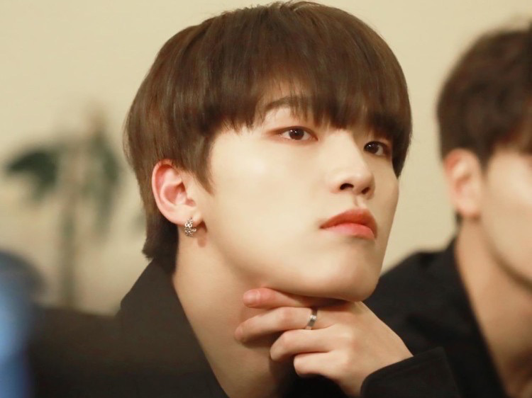 Heart-pounding unrequited love diary thumbnail