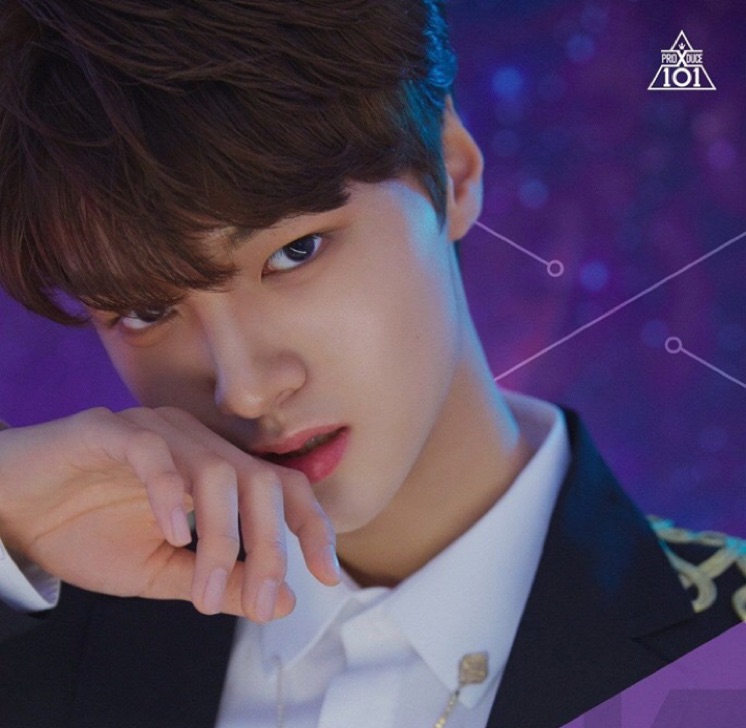 " 로봇같은 그 남자애 " thumbnail