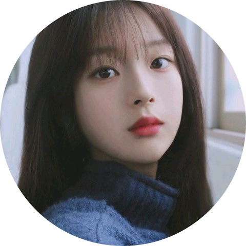 의문의 여성 image