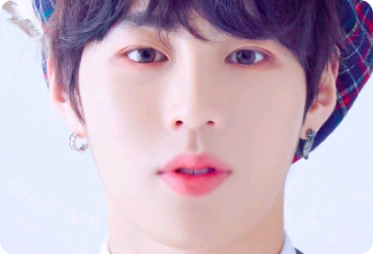 구름과 바람 사이 thumbnail