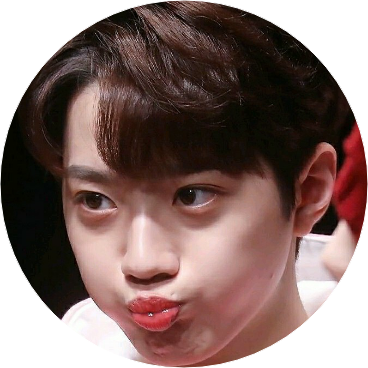 라이관린(여주친구) image